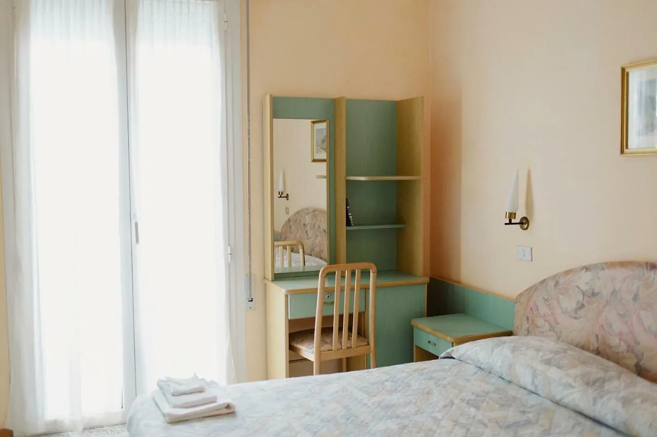 Hotel Lauretta Bellaria-Igea Marina