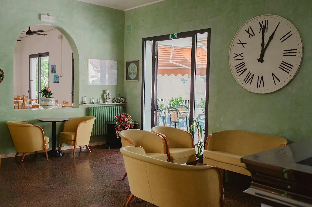 Hotel Lauretta Bellaria-Igea Marina