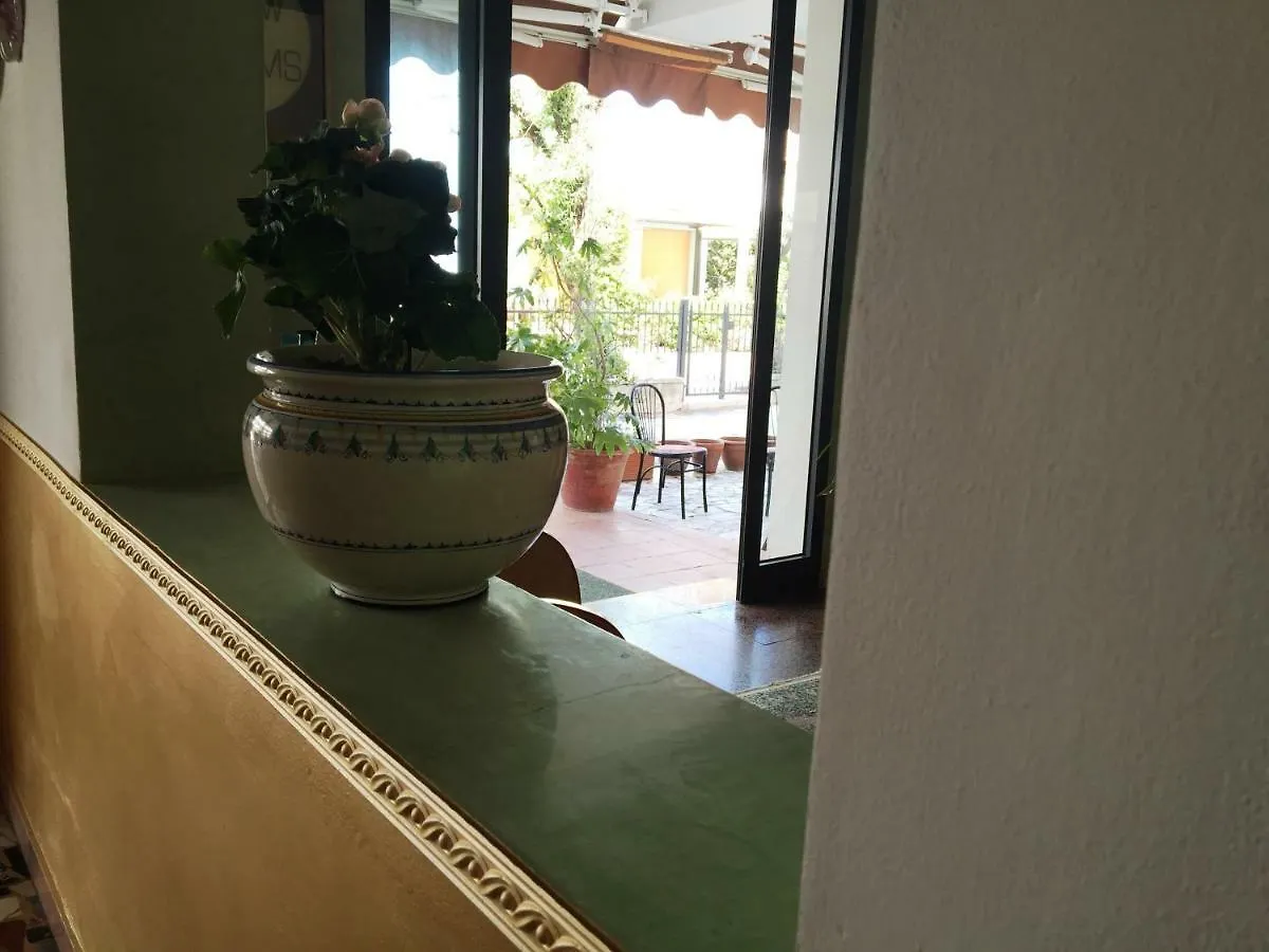 ***  Hotel Lauretta Bellaria-Igea Marina Italien