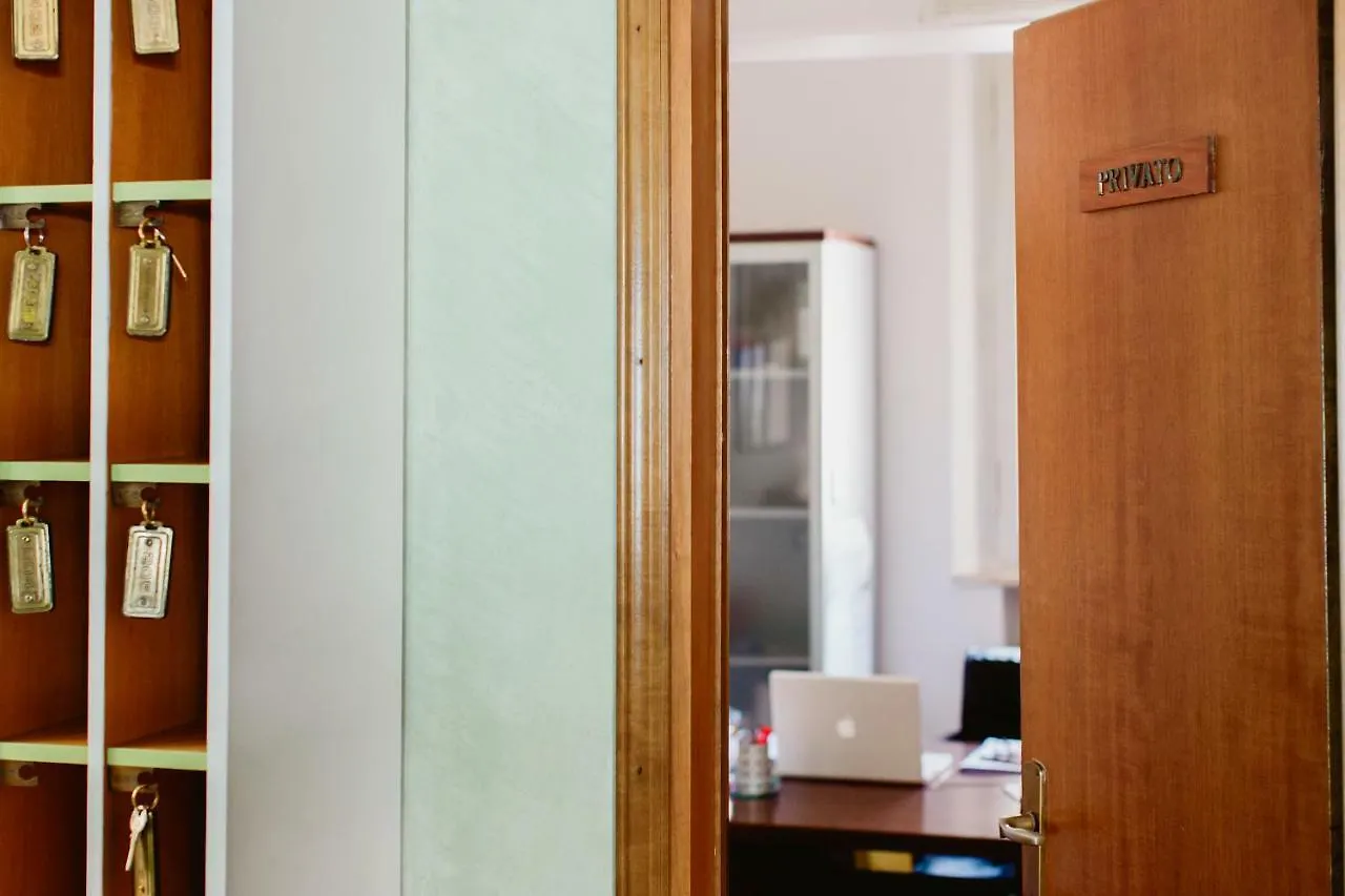 Hotel Lauretta Bellaria-Igea Marina 3*,