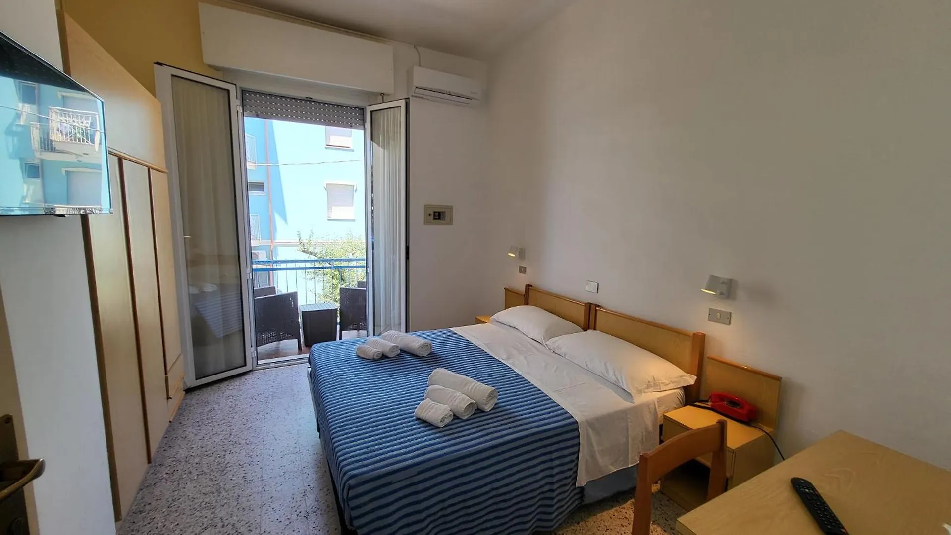 Hotel Villa Lauretta Bellaria-Igea Marina 3*,